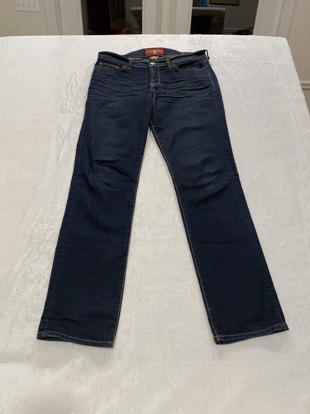 Lucky Brand Women's Size 10/30 (measures 32) Sweet N Straight Jeans Stretch